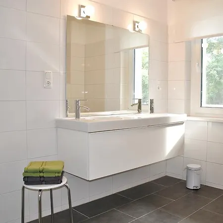 Direkt In 萨斯尼茨